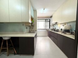 Blk 308 Tampines Street 32 (Tampines), HDB Executive #572705801